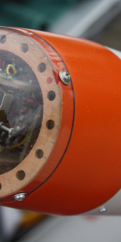 Harpoon - tri-ose mechanicke gyro v hlavici